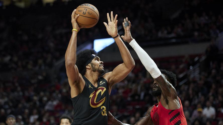 6300万VS1.7亿！开拓者&骑士潜在首发分别是联盟最便宜和壕华首发