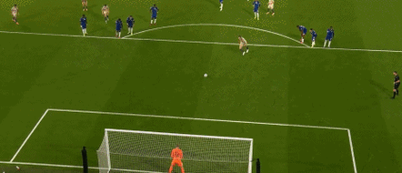 半场三个点球！埃斯特旺突破造点亲自主罚命中，恩佐让点