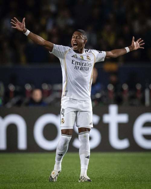 国家德比后首练！马卡：皇马在今天恢复训练，阿拉巴、吕迪格缺席