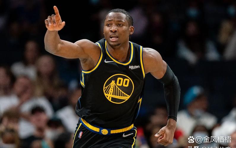 巴特勒：库明加现在很开心也充满自信 犯错没关系关键要学会倾听