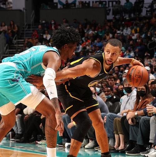 15个主场赢下8场！迪力穆拉提：明年继续捍卫我们的主场