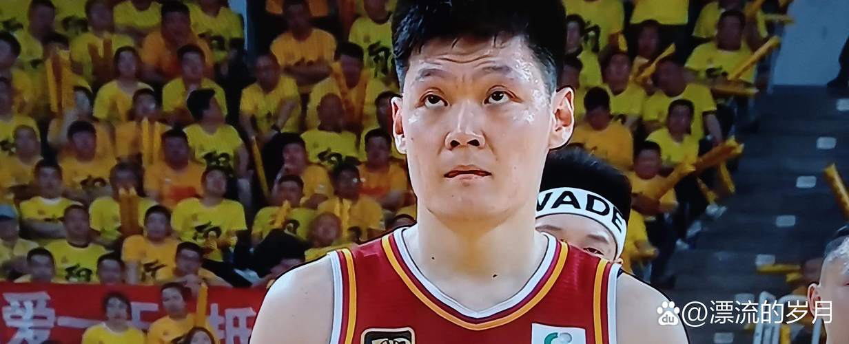 媒体人：淡厚然不在防守&篮板多表现 或会被竞争对手顶替首发位置