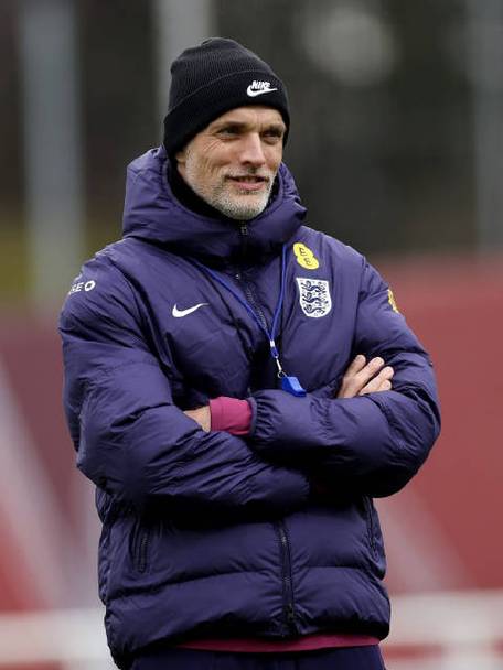 图赫尔：执教英格兰一年让我学到很多 竞争在继续而球员渴望首发