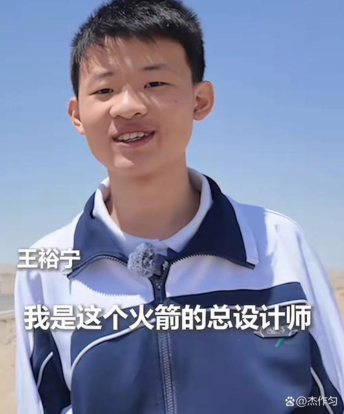 🥵被上课了！杨瀚森单吃切特没成功 回头被怒射一记三分！