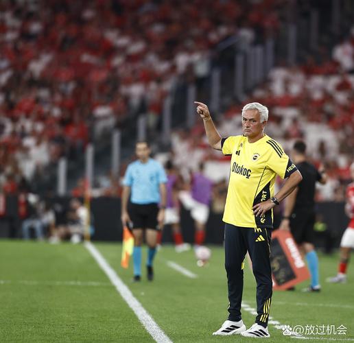 奥纳西累积黄牌禁赛，下次踢西甲将是在非洲杯之后